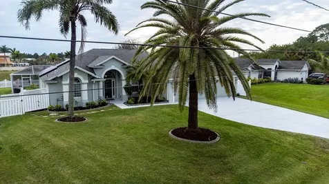 830 SW College Park Road Port St Lucie FL 34953
