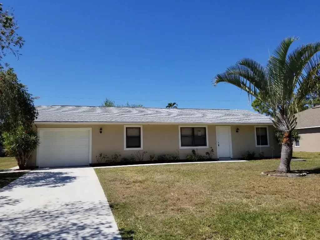 1292 SW Curry Street Port St Lucie FL 34983