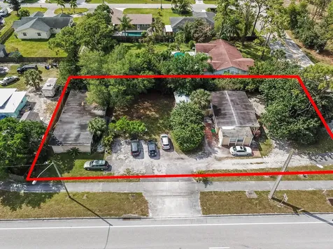 3 Akron Road Lake Worth FL 33467