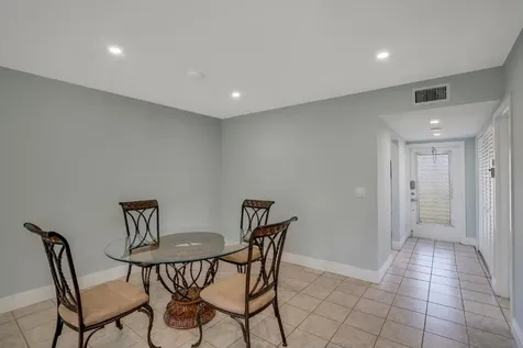 6 Abbey Lane Delray Beach FL 33446