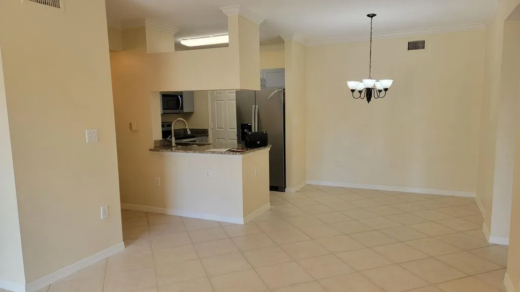 6533 Emerald Dunes Drive West Palm Beach FL 33411