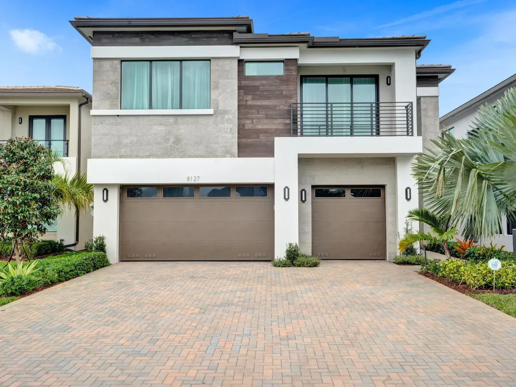 8127 Laurel Falls Drive Boca Raton FL 33496