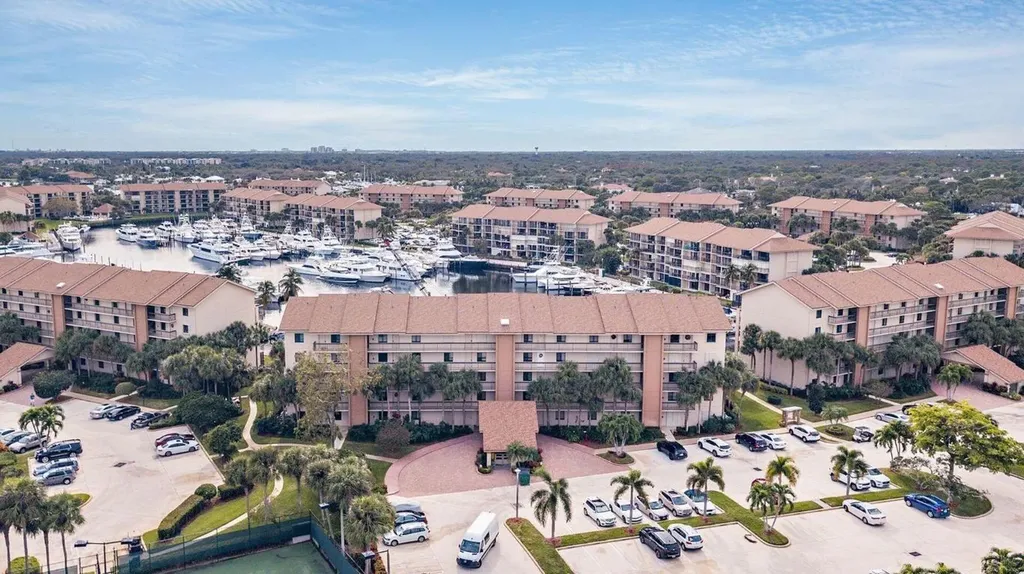1501 Marina Isle Way Jupiter FL 33477