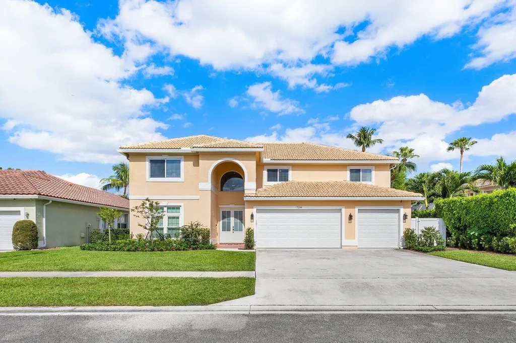 7194 Catalina Isle Drive Lake Worth FL 33467