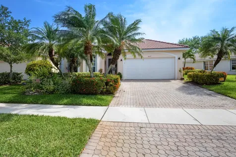 5647 Fountains Drive S Lake Worth FL 33467