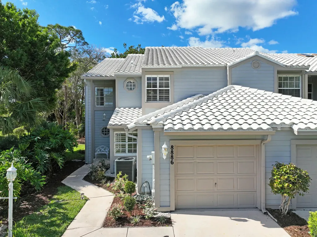 8886 SE Riverfront Terrace Jupiter FL 33469