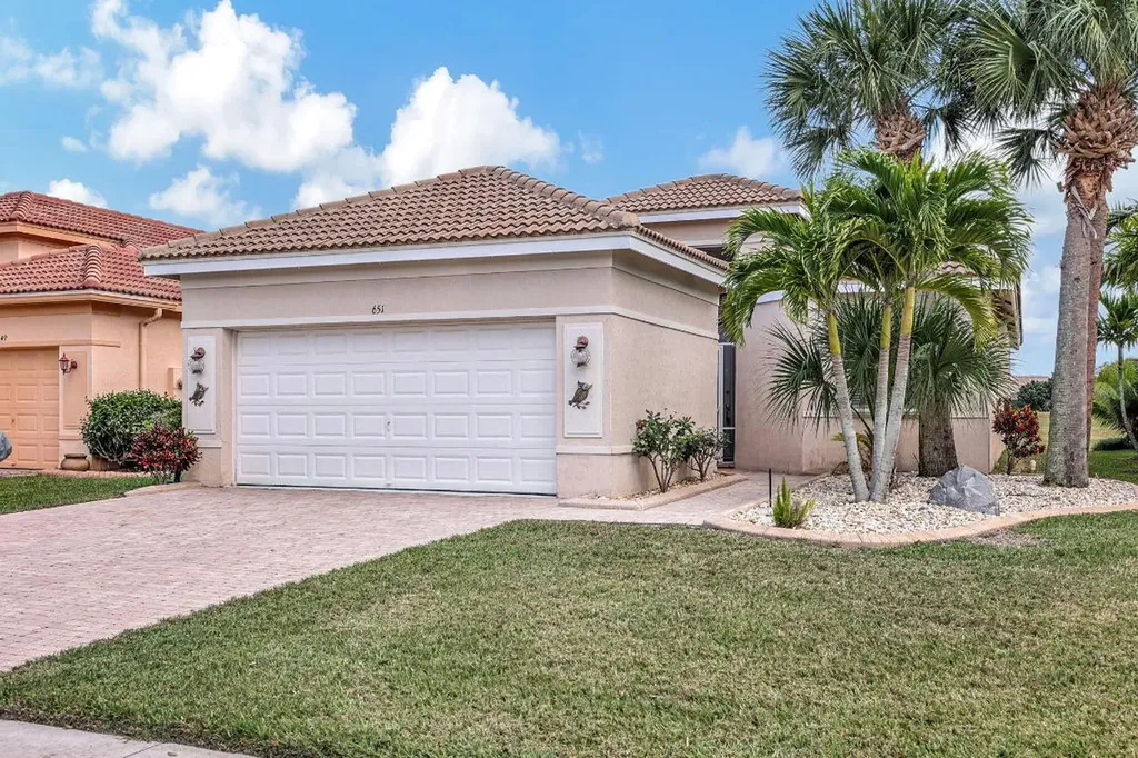 651 NW Stanford Lane Port St Lucie FL 34983