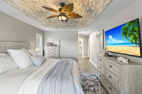 11 Sovereign Way Hutchinson Island FL 34949