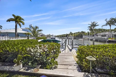 11 Sovereign Way Hutchinson Island FL 34949