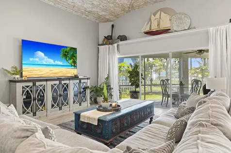 11 Sovereign Way Hutchinson Island FL 34949