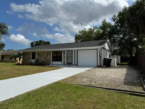626 NW Archer Avenue Port St Lucie FL 34983
