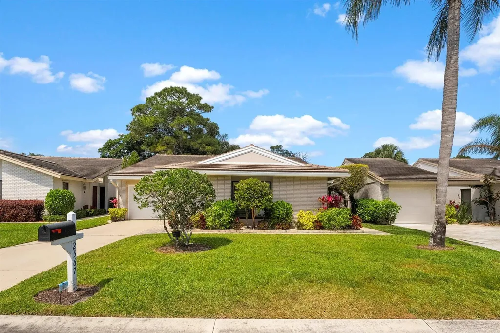 2567 SW Egret Pond Circle Palm City FL 34990