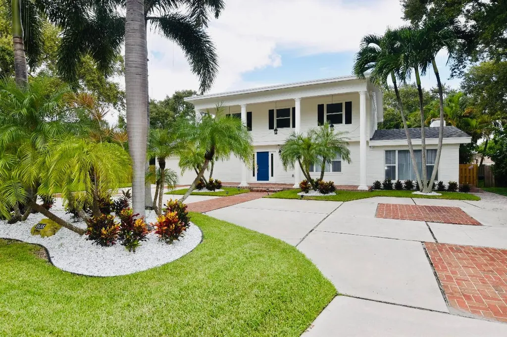 1135 SW 21st Street Boca Raton FL 33486
