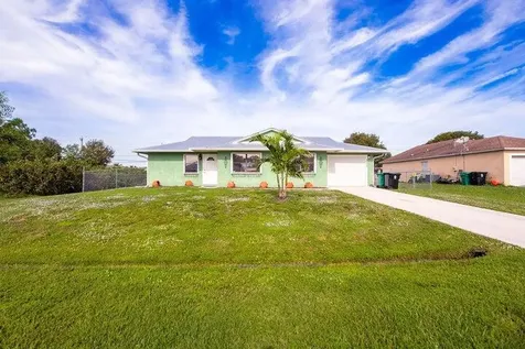 1011 SW John Maccormack Terrace Port St Lucie FL 34953