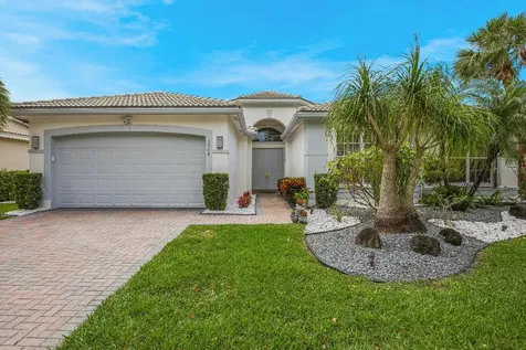 7904 Amethyst Lake Point Lake Worth FL 33467