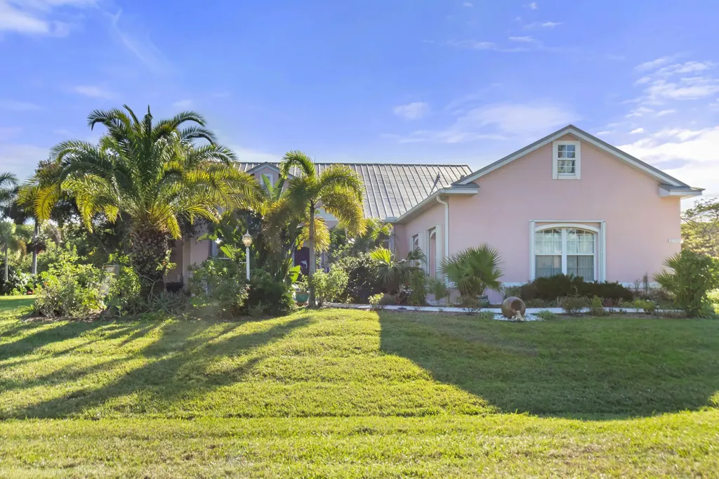 3241 SE Canby Road Port St Lucie FL 34952