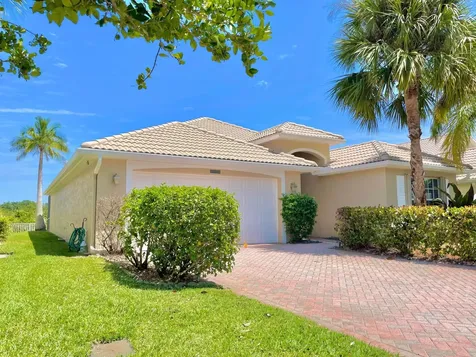 12423 SE Plandome Drive Hobe Sound FL 33455