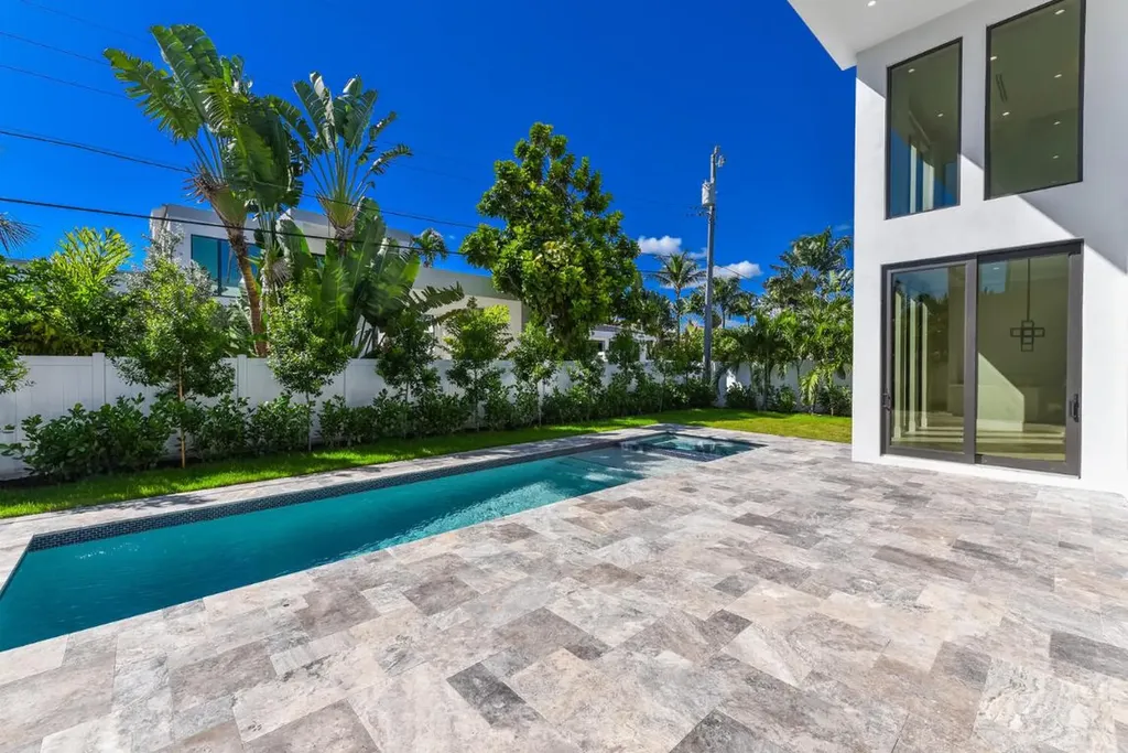 362 Churchill Road West Palm Beach FL 33405