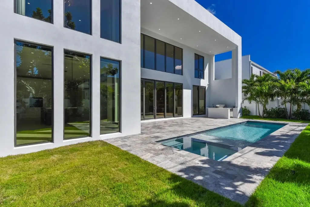 362 Churchill Road West Palm Beach FL 33405