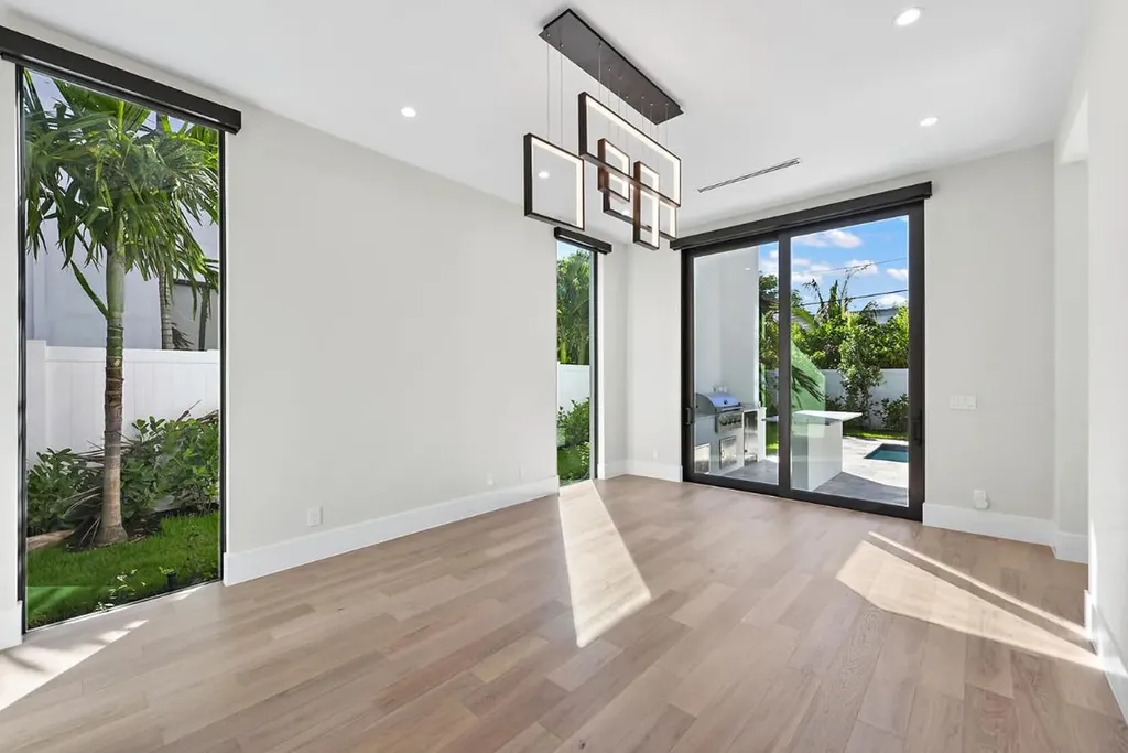 362 Churchill Road West Palm Beach FL 33405