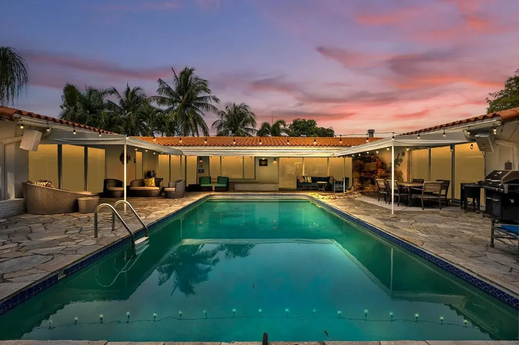 3081 NE 15th Terrace Oakland Park FL 33334