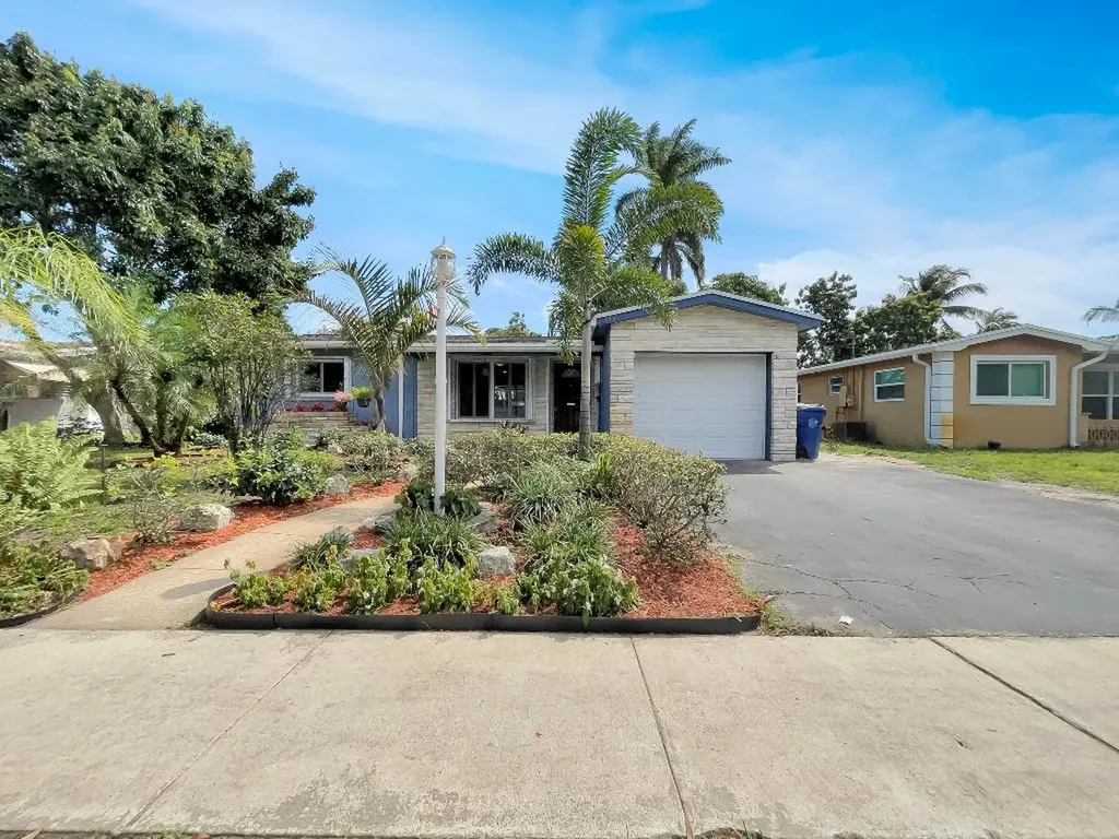3510 NW 37th Street Lauderdale Lakes FL 33309