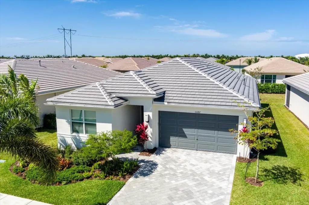 11682 SW Oceanus Boulevard Port St Lucie FL 34987