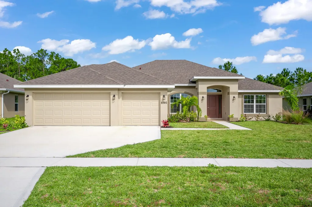 8746 Waterstone Boulevard Fort Pierce FL 34951