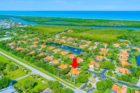 9942 SE Osprey Pointe Drive Hobe Sound FL 33455