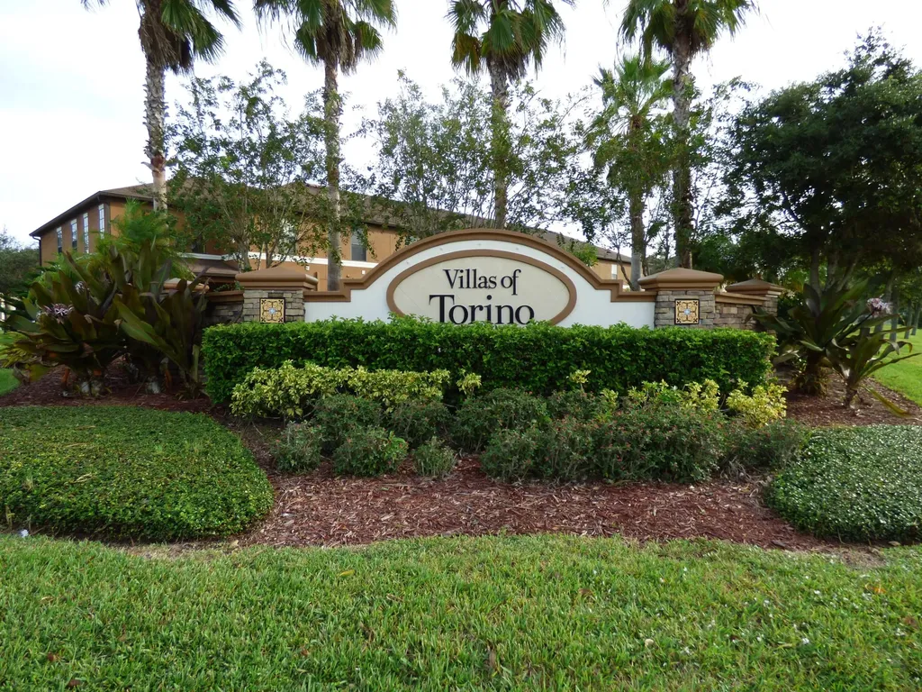 5077 NW Coventry Circle Port St Lucie FL 34986