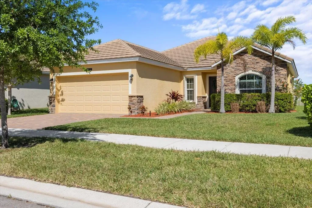 11381 SW Halton Street Port St Lucie FL 34987