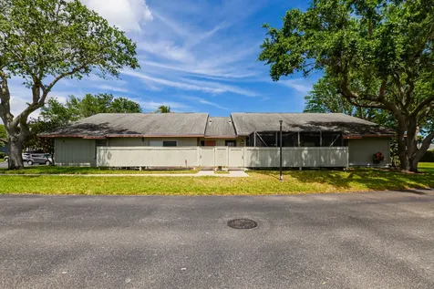 3914 NW Cinnamon Tree Circle Jensen Beach FL 34957