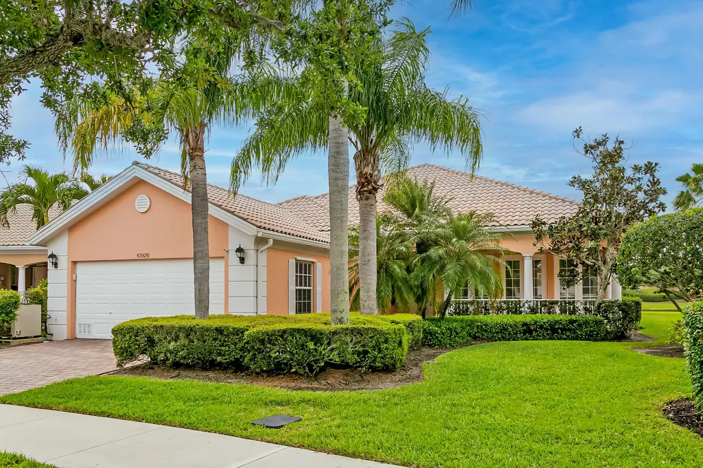 10926 SW Blue Mesa Way Port St Lucie FL 34987