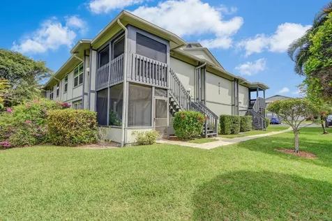 8195 SE SE Croft Circle Hobe Sound FL 33455