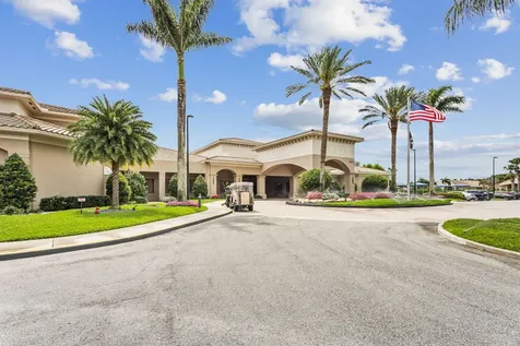 7136 Corning Circle Boynton Beach FL 33437