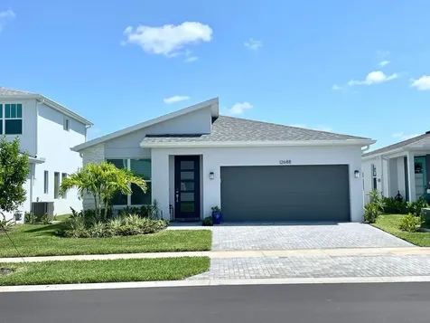 12688 SW Eleanor Drive Port St Lucie FL 34987
