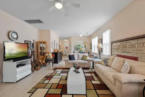 820 SW Rocky Bayou Terrace Port St Lucie FL 34986