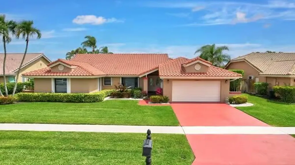 20680 Bay Brooke Court Boca Raton FL 33498