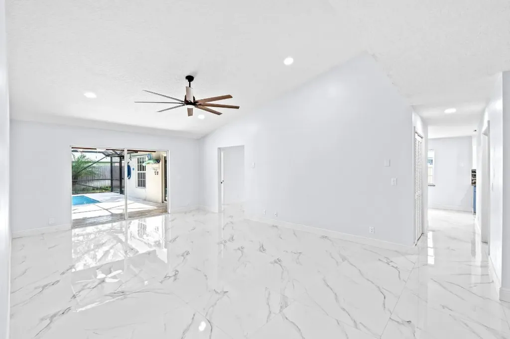 111 Santa Cruz Avenue Royal Palm Beach FL 33411