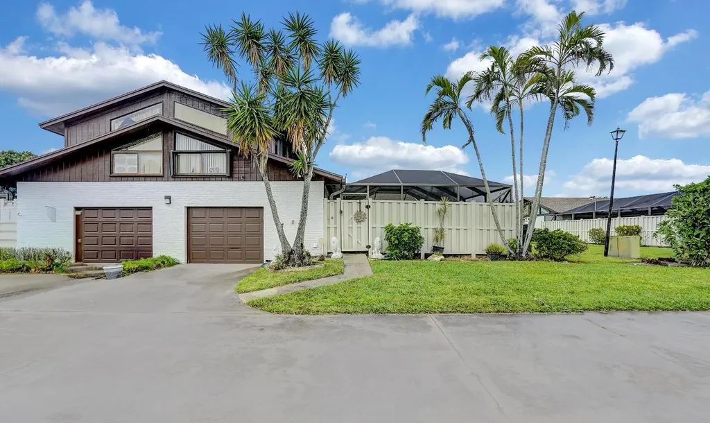 9586 Boca Gardens Parkway Boca Raton FL 33496
