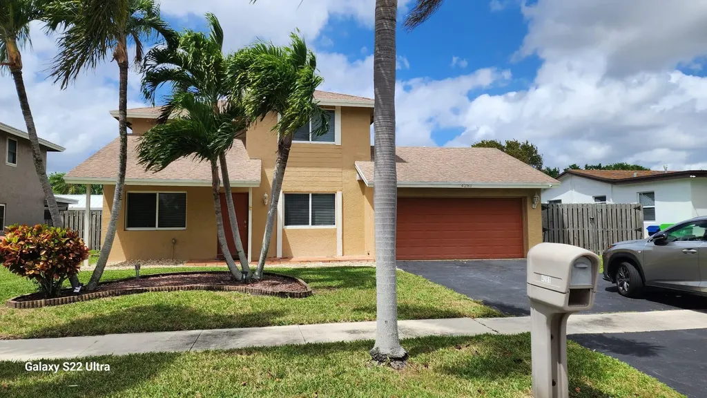 4281 NW 118th Avenue Sunrise FL 33323