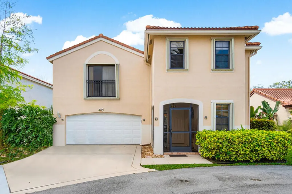 1748 Shoreside Circle Wellington FL 33414