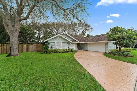 10360 SE Jupiter Narrows Drive Hobe Sound FL 33455