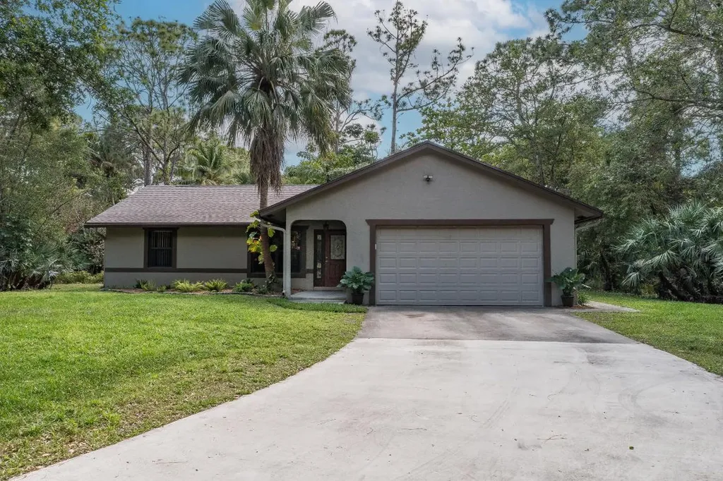 17356 67th Court N Loxahatchee FL 33470