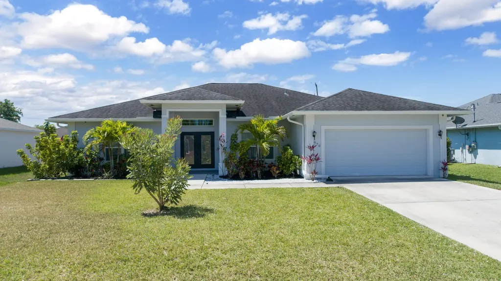 670 SW Gailbreath Avenue Port St Lucie FL 34953