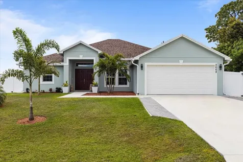 2668 SW Fair Isle Road Port St Lucie FL 34987