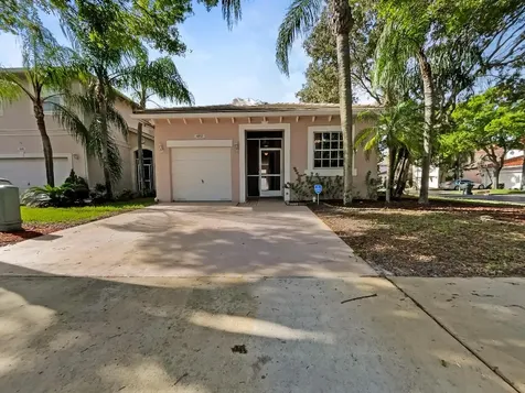 4852 NW 20th Place Coconut Creek FL 33063
