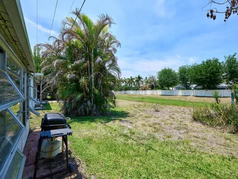 4300 SE Saint Lucie Boulevard Stuart FL 34997