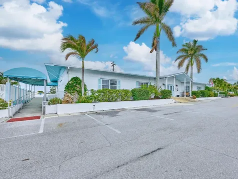 4300 SE Saint Lucie Boulevard Stuart FL 34997