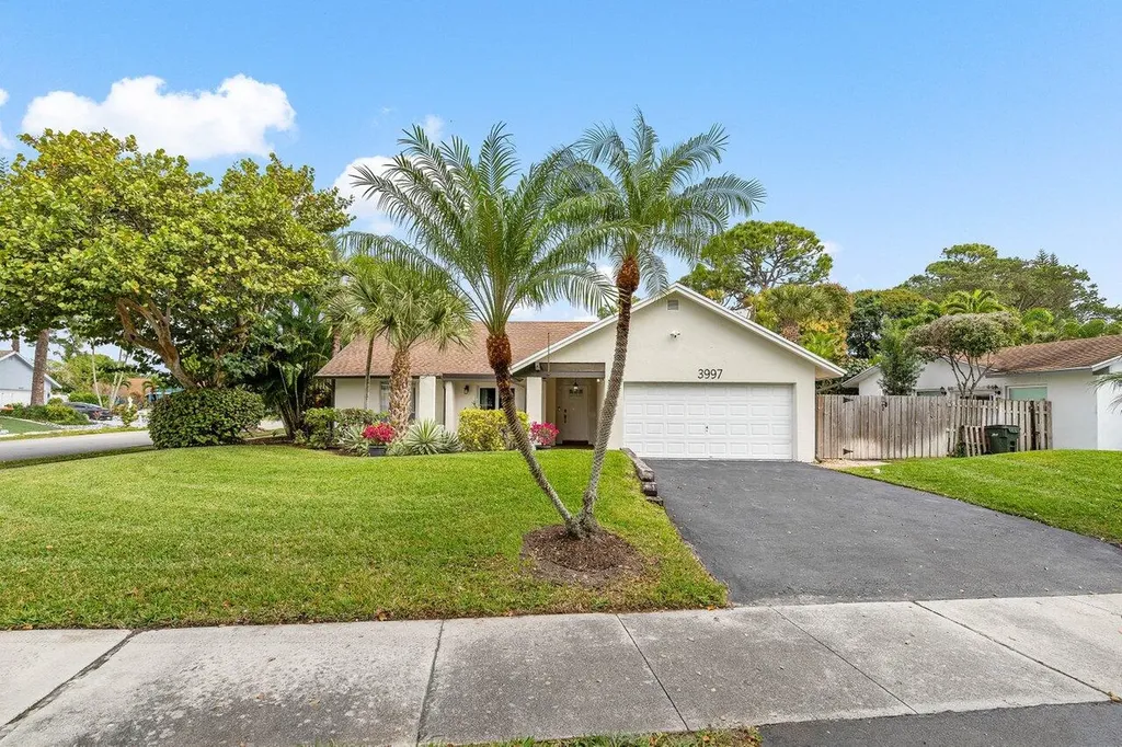 3997 NW 7th Court Delray Beach FL 33445